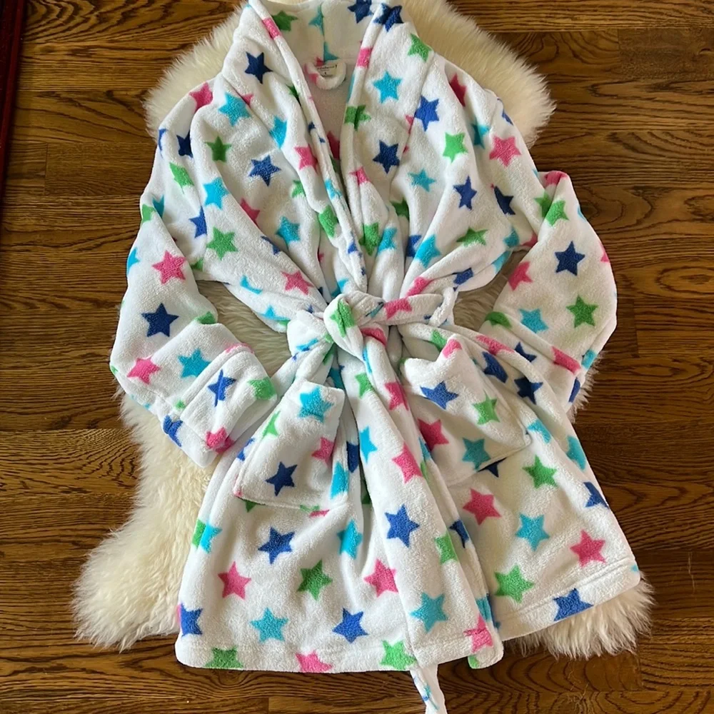 Fluffy Robe by Craft & Barrow - Picture 1 of 6